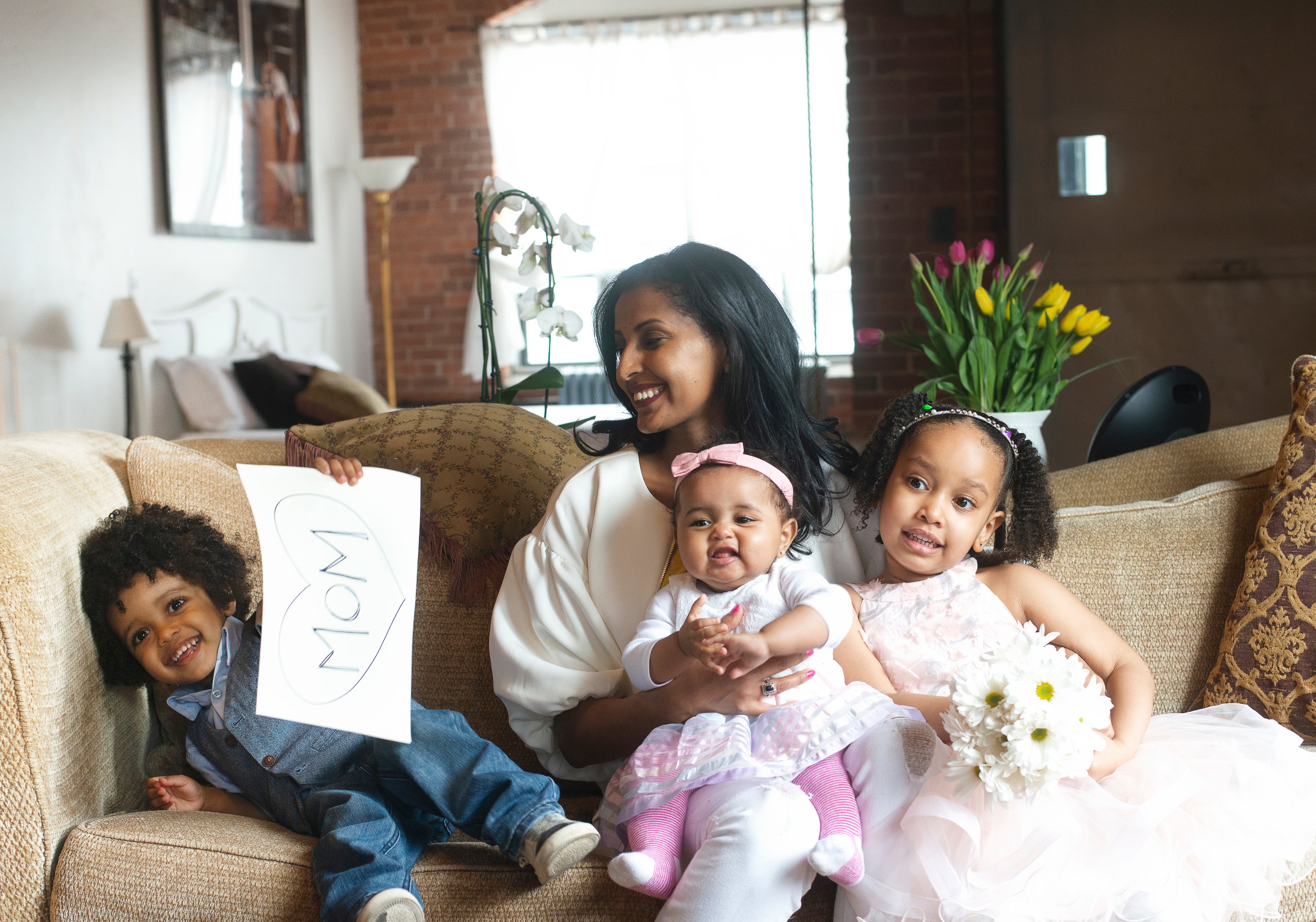 files/mom-and-children-on-sofa.jpg